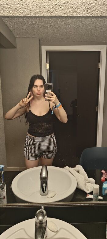 Full leaked Cellutron private photo