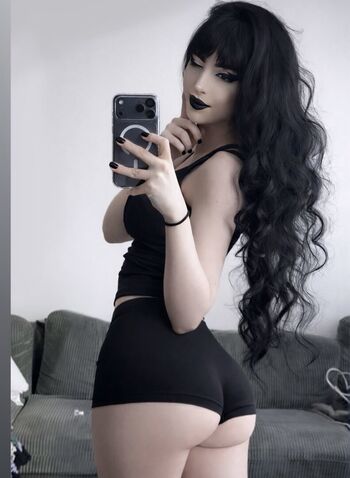 Full leaked Celthewitch private onlyfans photo