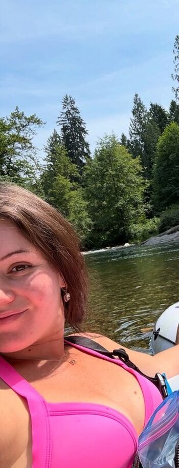 Full leaked Celyphonee private photo