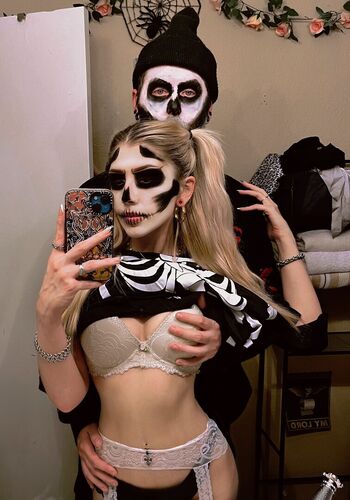 Full leaked Cemeteryfaerie private onlyfans photo