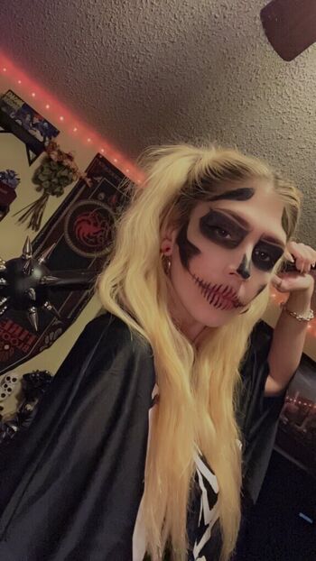 Full leaked Cemeteryfaerie private onlyfans photo