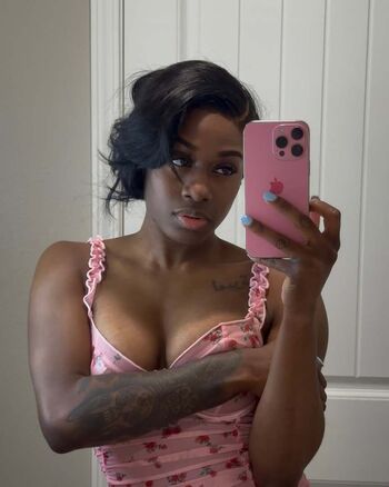 Full leaked Chcobunny private photo