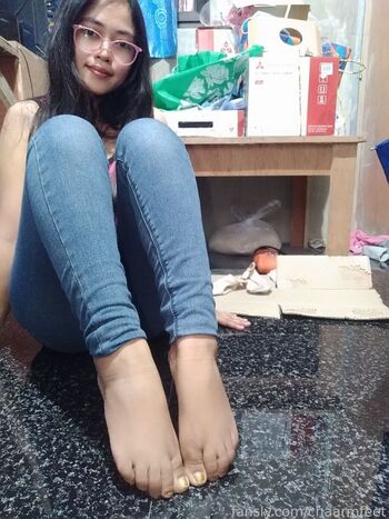 Full leaked Chaarmfeet page private onlyfans photo