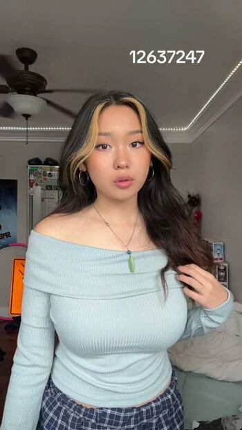Full leaked Chaela page private photo