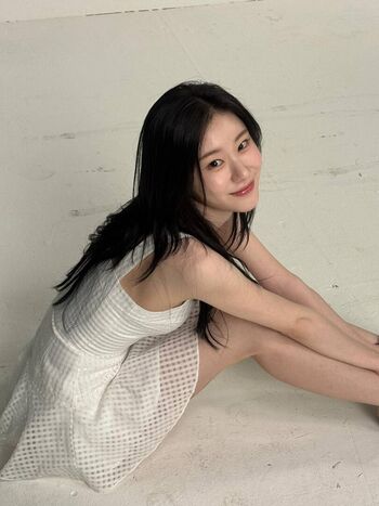 Full leaked Chaeryeong page private photo