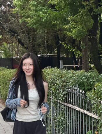 Full leaked Chaeryeong private photo