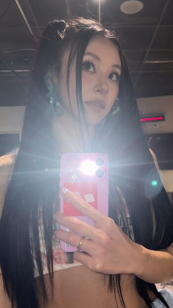 Full leaked Chaeyoung private photo