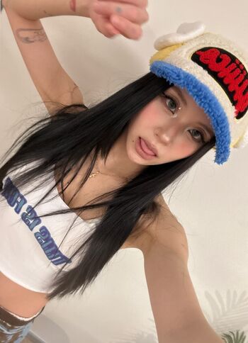 Full leaked Chaeyoung private photo