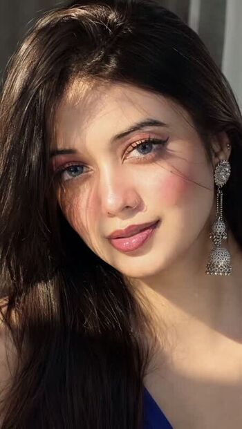 Full leaked Chandani private photo