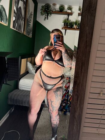Full leaked Chandler knight private photo