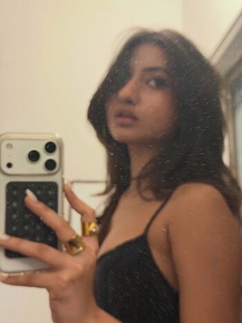 Full leaked Chandni solanki page private photo