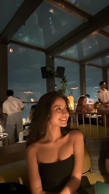 Full leaked Chandni solanki private photo