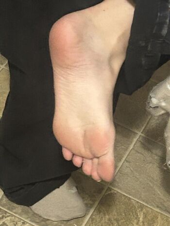 ChanelLovesCox