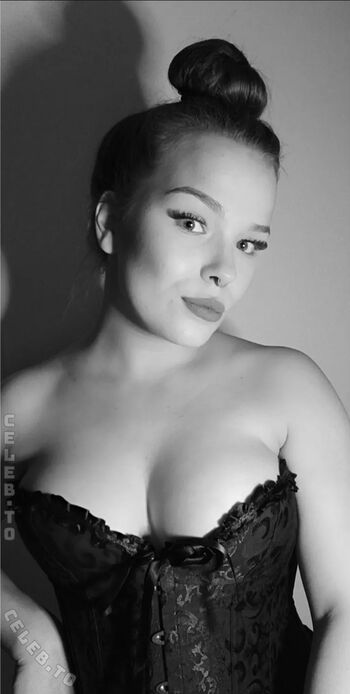 Full leaked Chantalgie private onlyfans photo