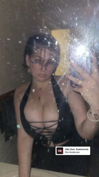 Full leaked Chantelletylerb private onlyfans photo