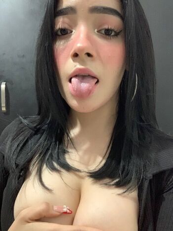Full leaked Chaparrita linda private photo