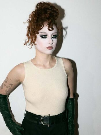 Full leaked Chappell roan page private onlyfans photo