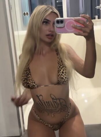 Full leaked Charbbyyyy private onlyfans photo