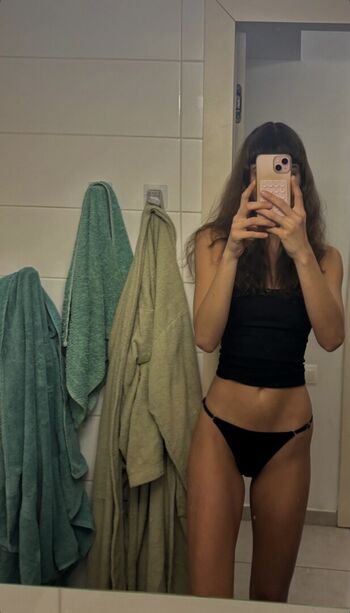 Full leaked Charis axilithioti private onlyfans photo