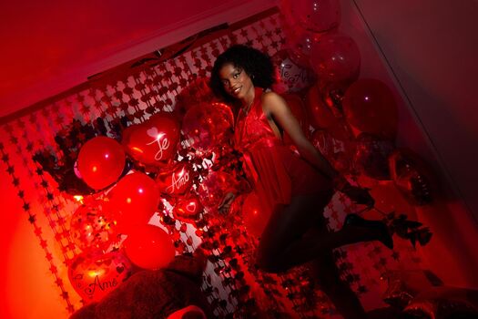 Full leaked Charis hill private onlyfans photo