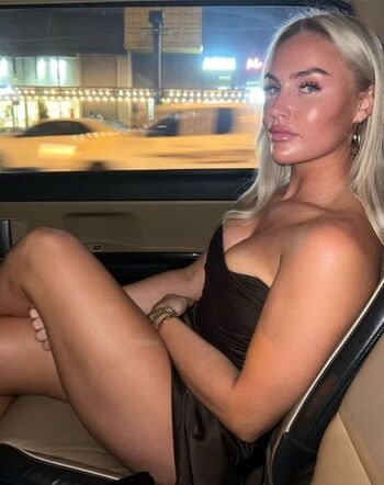 Full leaked Charley hull private photo