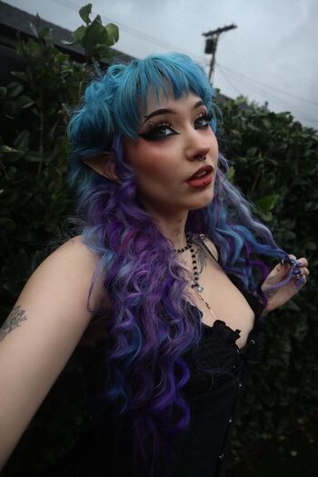 Full leaked Charleygrayyy private onlyfans photo