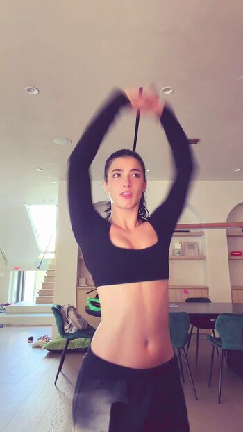 Full leaked Charli d amelio page private onlyfans photo