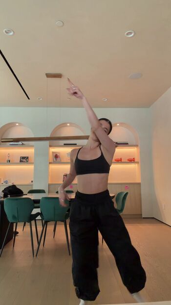 Full leaked Charli d amelio page private onlyfans photo