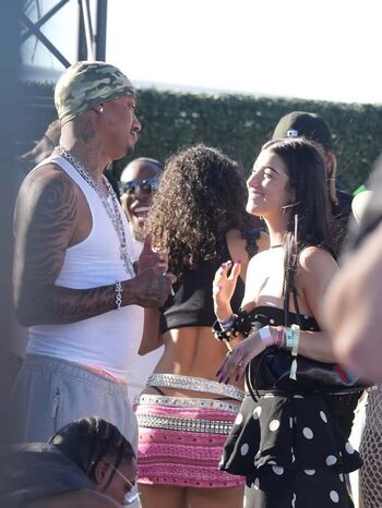 Full leaked Charli d amelio page private onlyfans photo