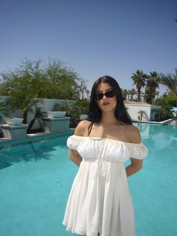 Full leaked Charli d amelio private onlyfans photo