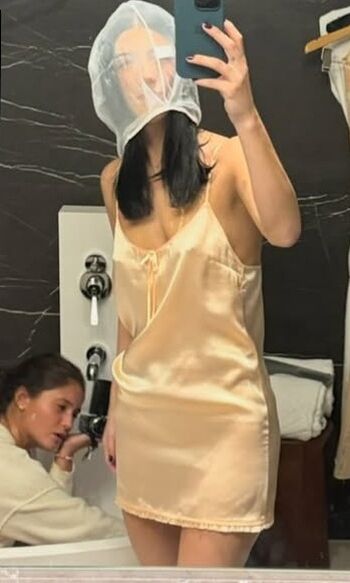Full leaked Charli d amelio private photo