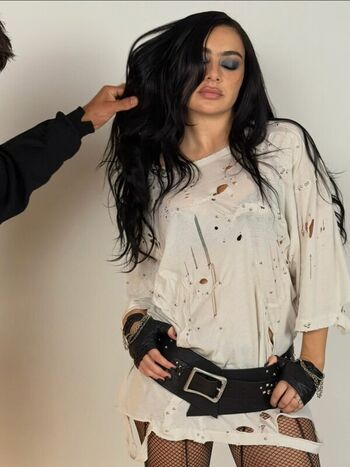 Full leaked Charli xcx private photo