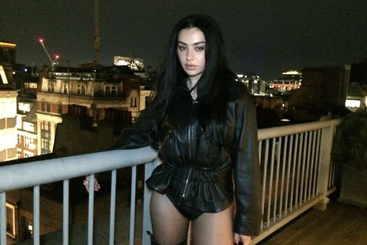 Full leaked Charli xcx page private onlyfans photo