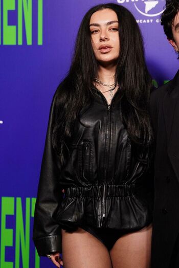 Full leaked Charli xcx page private onlyfans photo