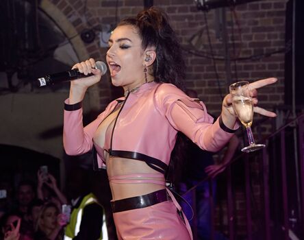 Full leaked Charli xcx page private onlyfans photo