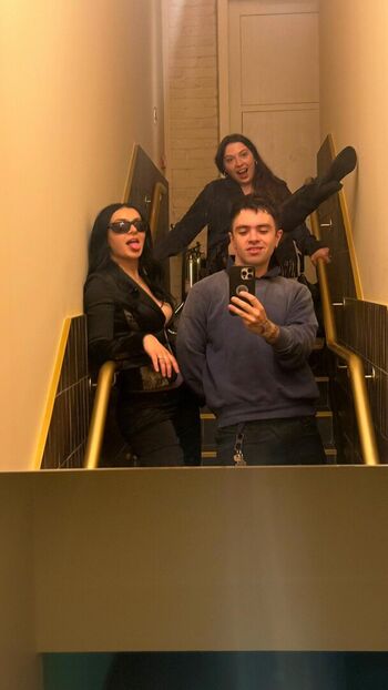 Full leaked Charli xcx private photo