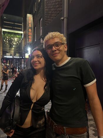 Full leaked Charli xcx private photo