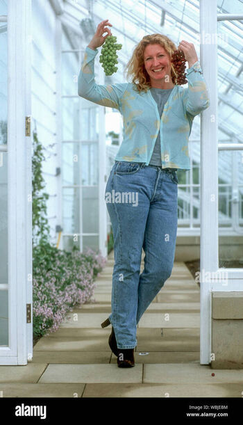 Full leaked Charlie dimmock private onlyfans photo