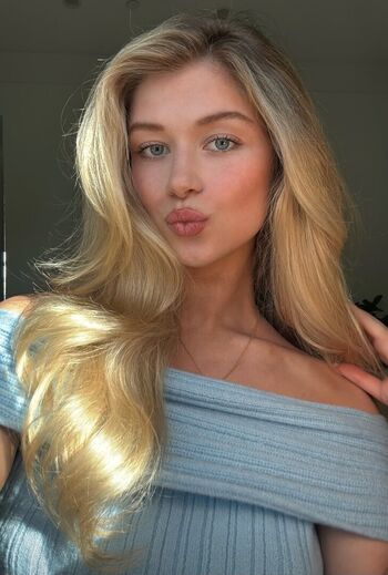 Full leaked Charlotte elise private photo