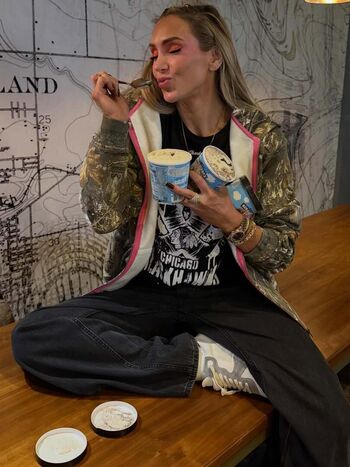 Full leaked Charlotte flair page private onlyfans photo