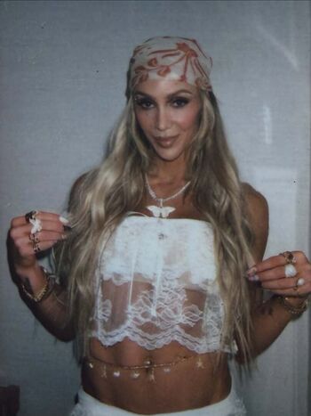 Charlotte Flair