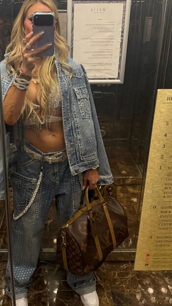 Full leaked Charlotte flair page private photo