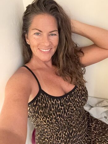Full leaked Charlotte lakes private photo