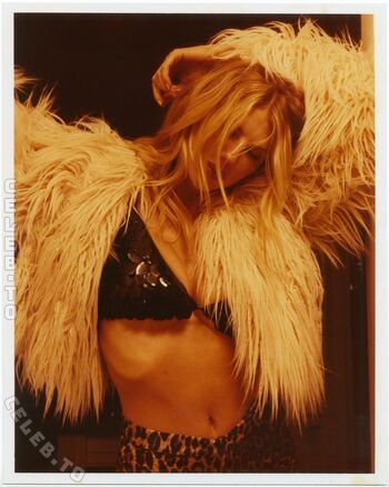 Full leaked Charlotte mckinney private onlyfans photo