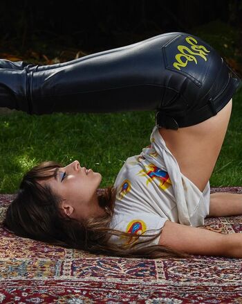 Full leaked Charlotte rose private photo
