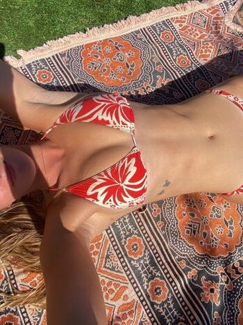 Full leaked Charlotte tate private photo