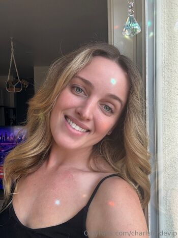 Full leaked Charlsfordevip private photo