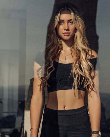 Full leaked Charly jordan  page private onlyfans photo