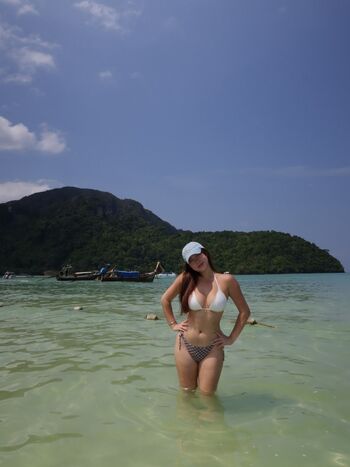 Full leaked Charshaobau private photo