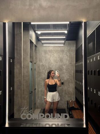 Full leaked Charshaobau private photo